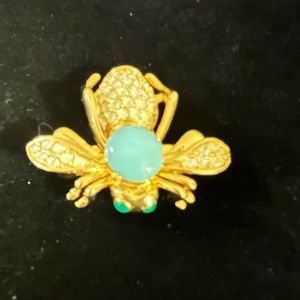 Bumblebee brooch